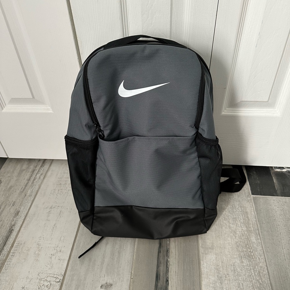 Nike “NK BRSLA M BKPK - 9.0” backpack - Grey/Black